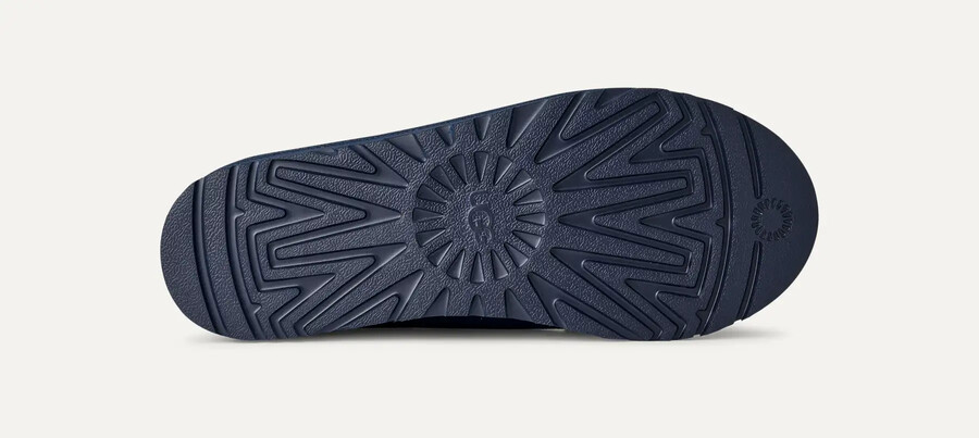klasyczne buty wsuwane
