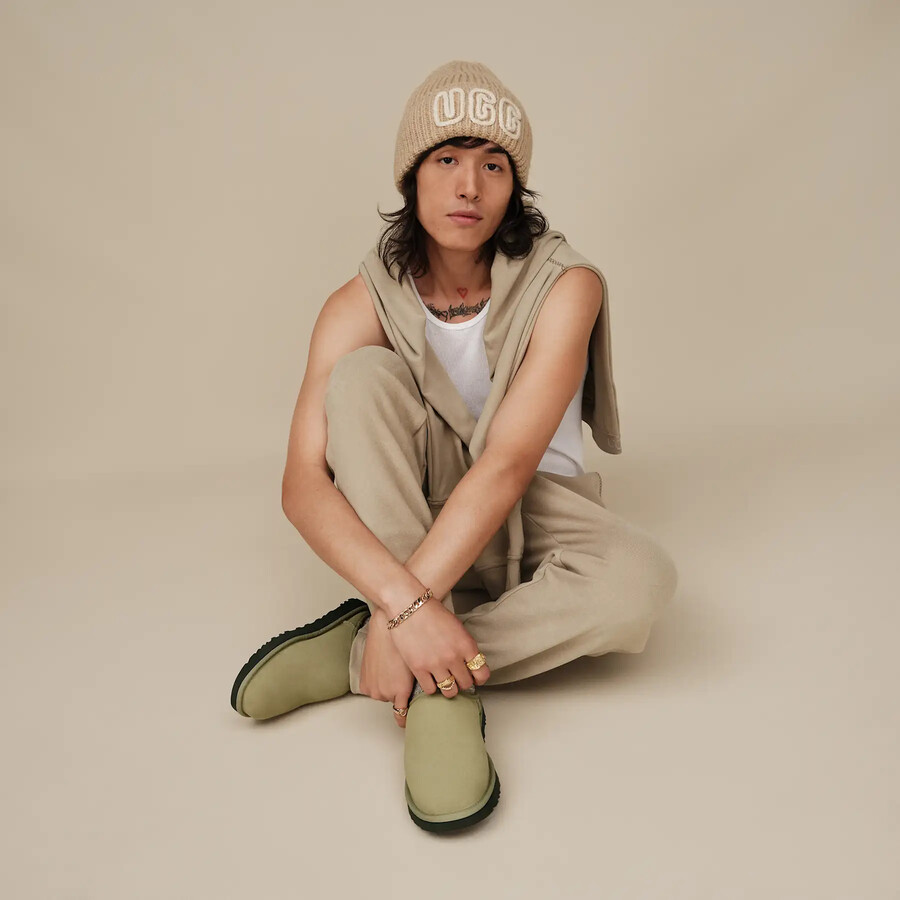 klasyczne buty wsuwane